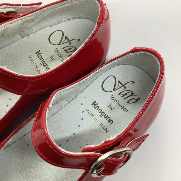 Faro Red patent leather Mary Jane NWT